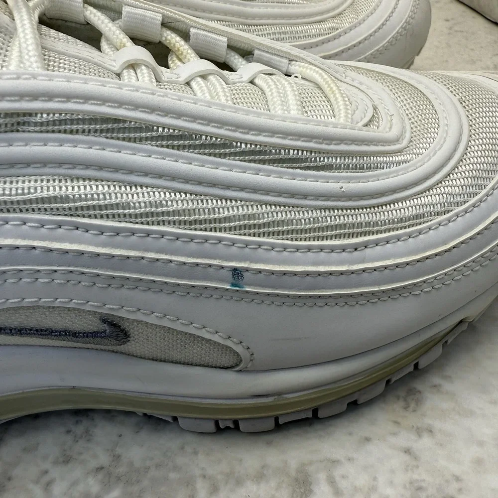 Nike Air Max 97 Triple White Women's Size 7 (921826-101) Running Shoes Sneakers